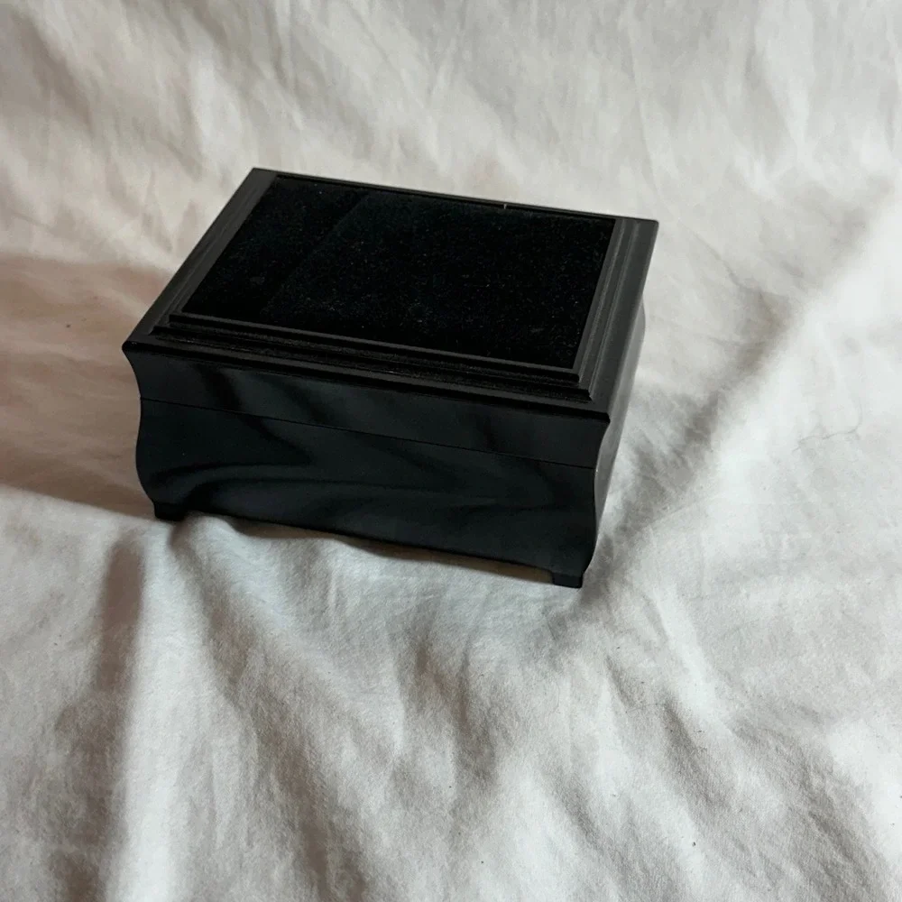 Jewelry Box Black Excellent Mirror Ring Roll Velvet Top Vanity Minimalist Travel